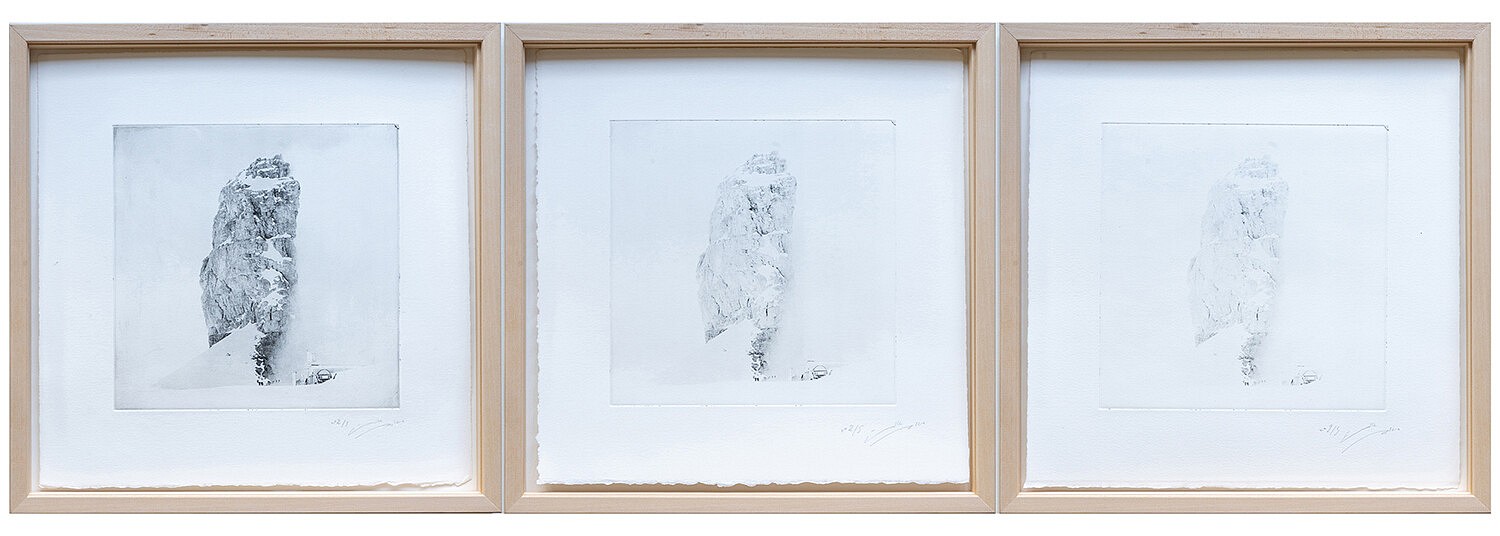 Fantome #2 Jeu de Quilles . 2019 / 2024 | Photographies argentiques, gravures, papier Rives